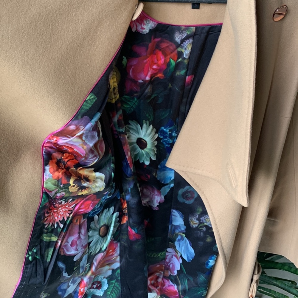 TED BAKER London coat. Camel color. Rose gold trimmings. Winter coat - Picture 10 of 17